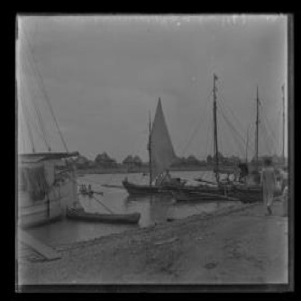 PR252_Photo of boats.png