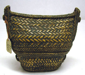 AG0300_WKM ( KOrb Deckel klein basket cover small).png