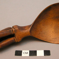 Spoons of male philippine mahogany