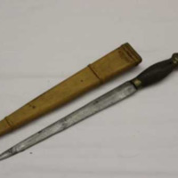 Dagger with scabbard (Balaran)