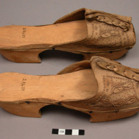 Wooden shoes, leather top