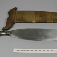 Tausug single-edged, leaf-shaped knife with sheath