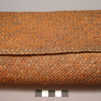 Basketry wallet made from bamboo, two pieces, 22 x 12 x 4.5 cm.
